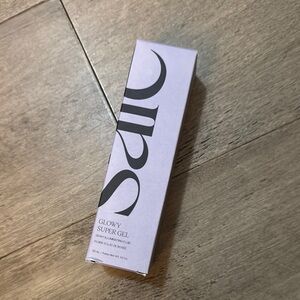 Saie Glowy Super Gel sunglow